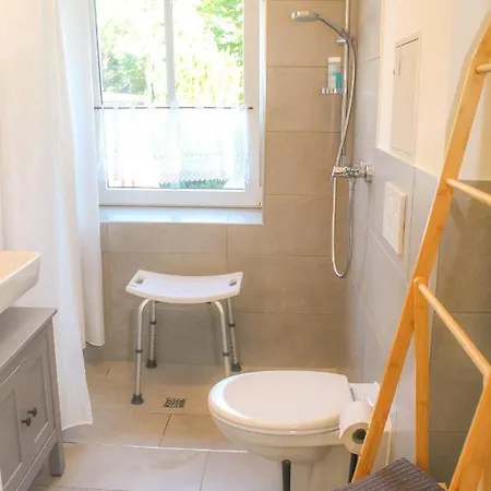 Familienfreundlich Seniorengerecht *