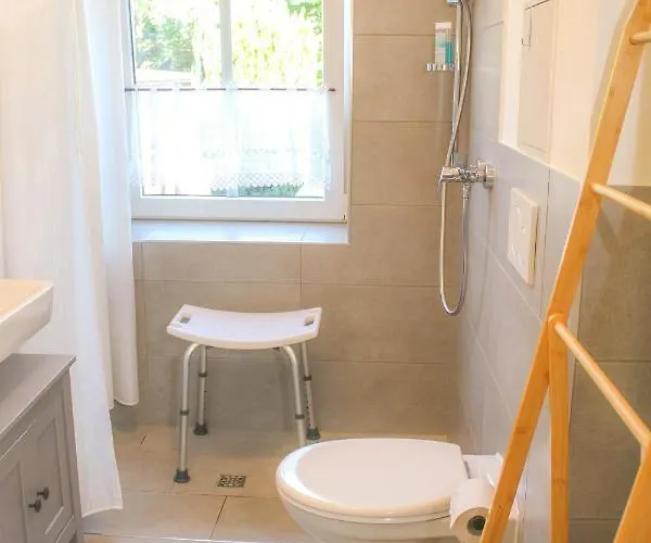 Familienfreundlich Seniorengerecht *