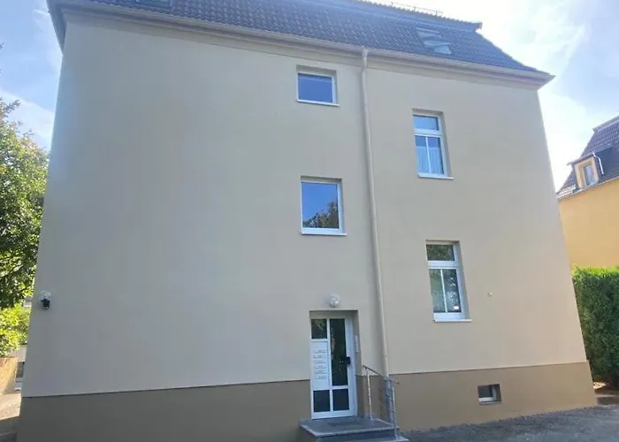 Familienfreundlich Seniorengerecht *